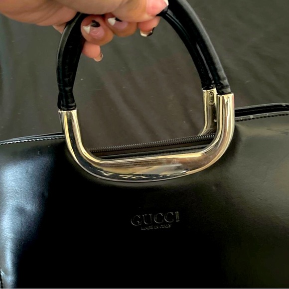Vintage leather Gucci handbag - Picture 1 of 4